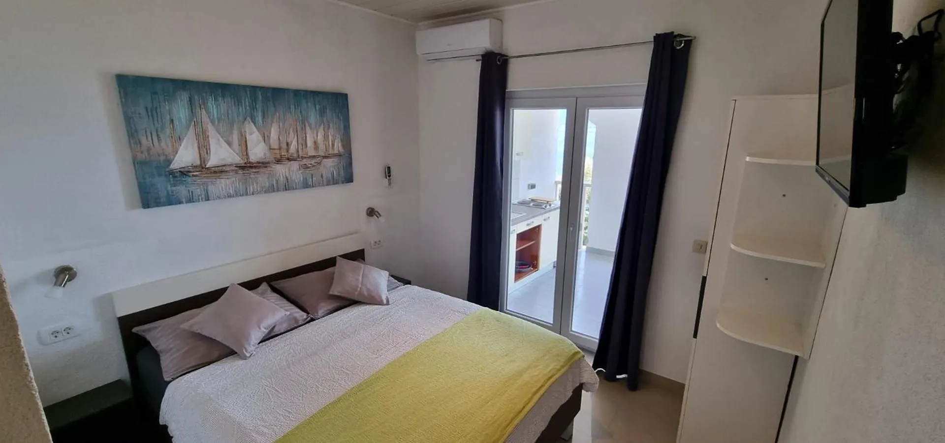 Aparthotel Villa Ana Slatine