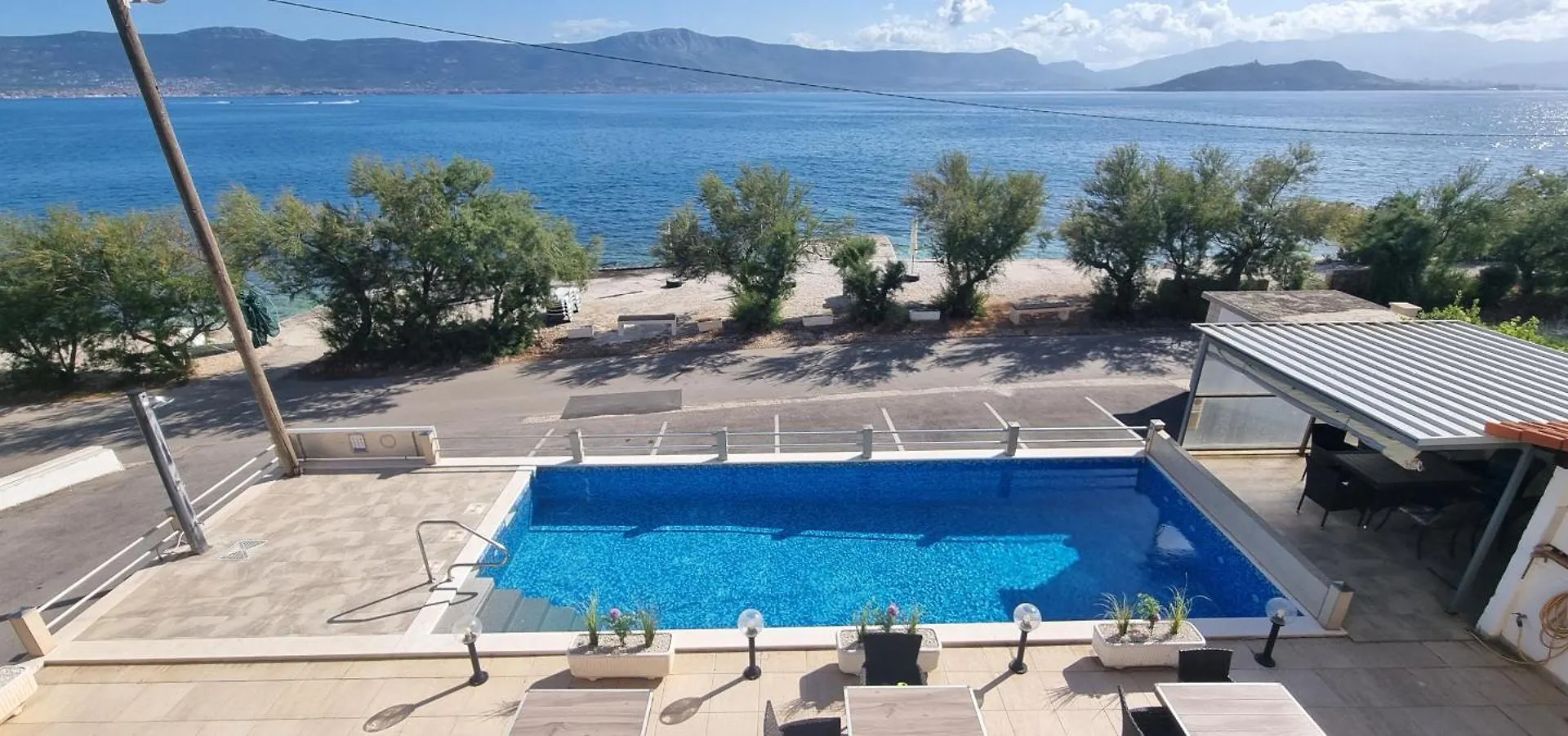 Villa Ana Slatine 3*,