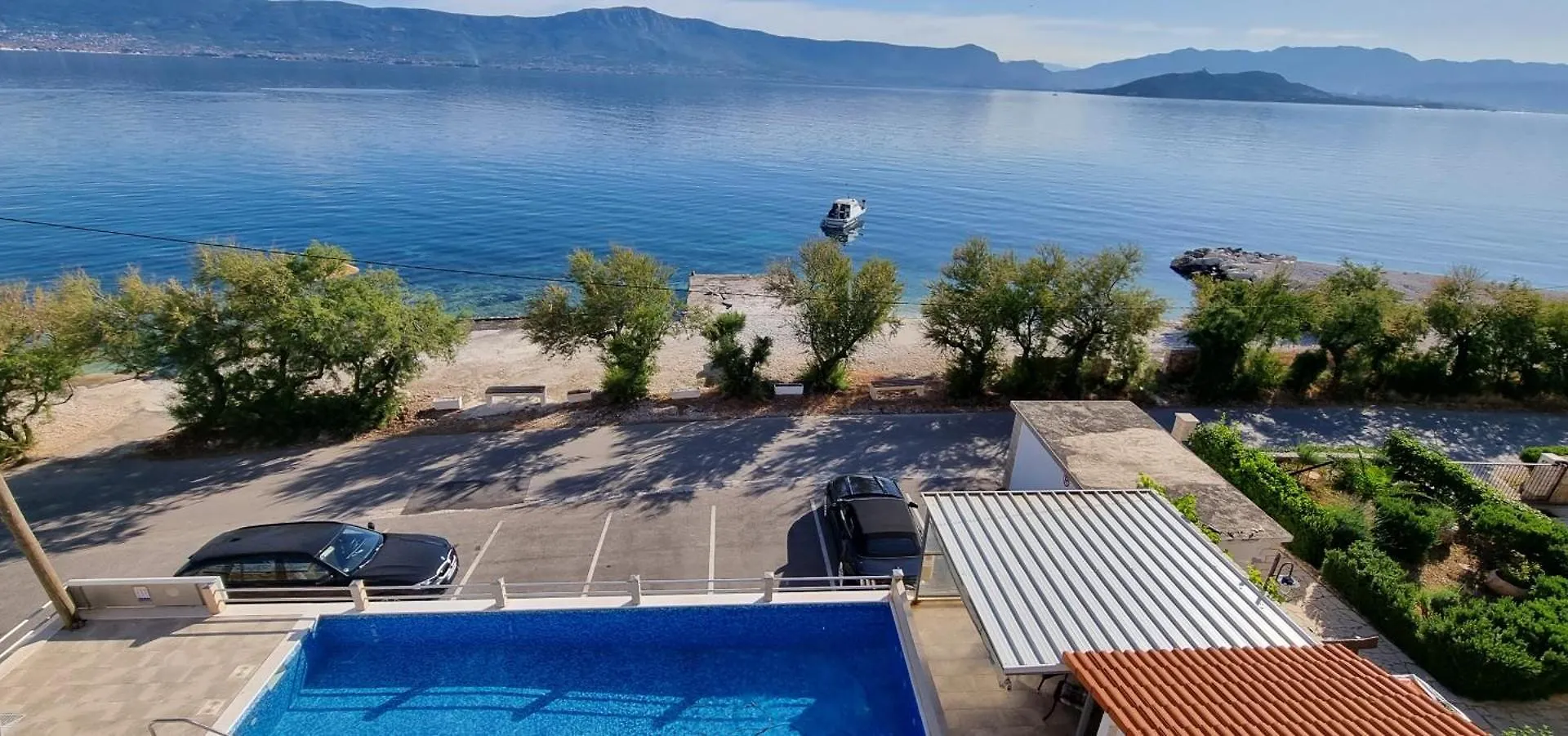 *** Aparthotel Villa Ana Slatine Croatia
